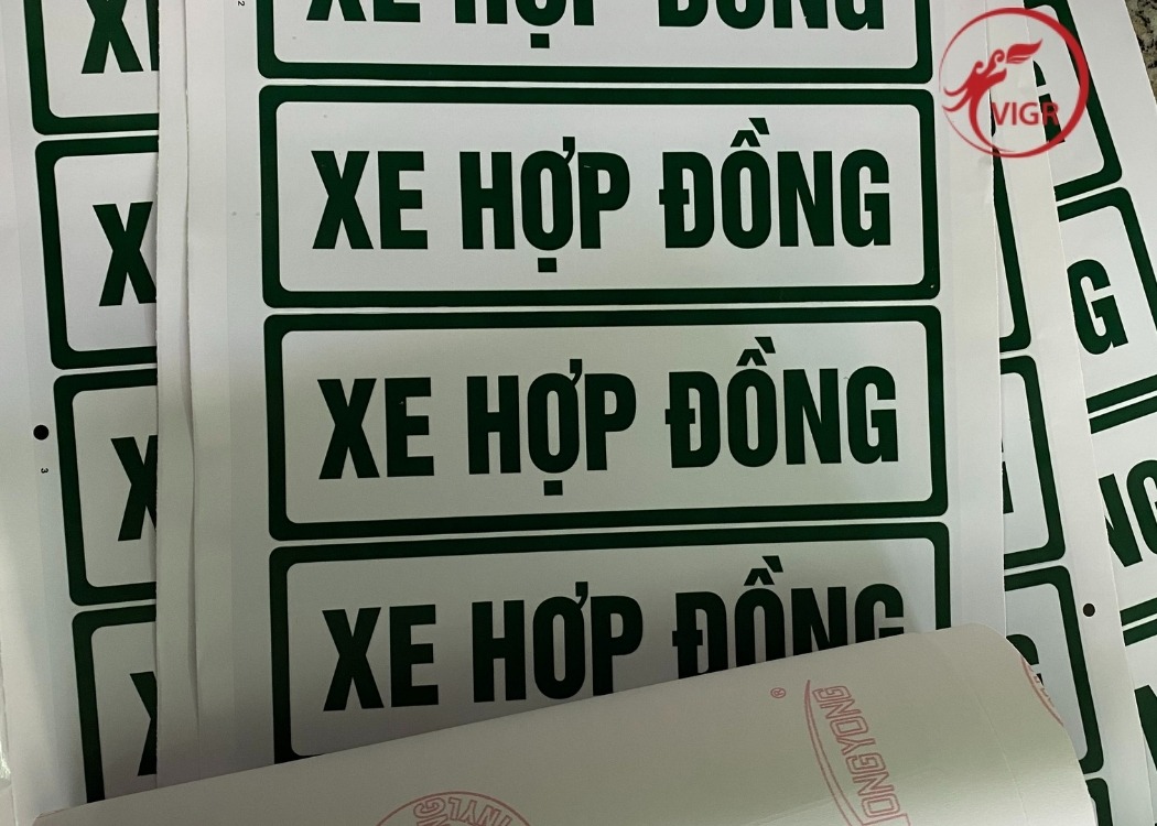 in decal dán xe giá rẻ lấy liền trong ngày vigroup